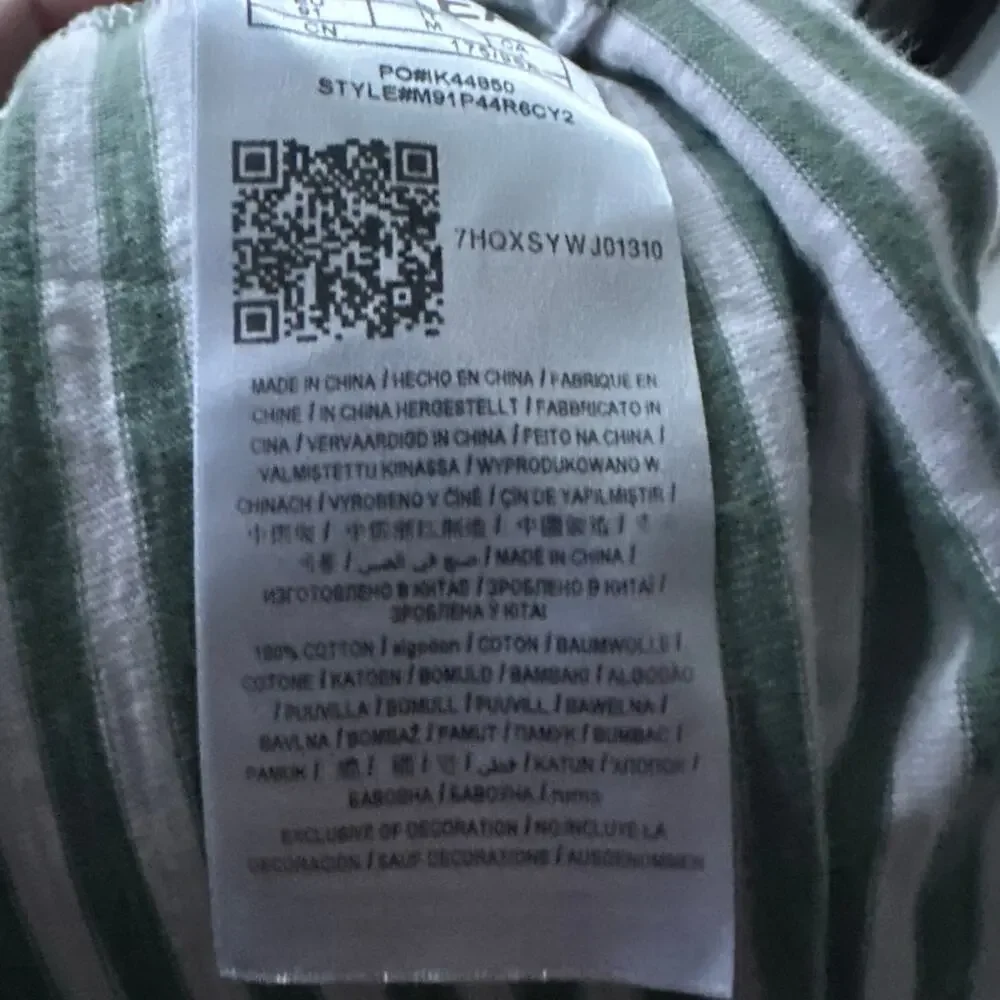 Vintage Guess Originals White & Green Striped Tee with Embroidered Logo – Size M - Picture 5 of 6